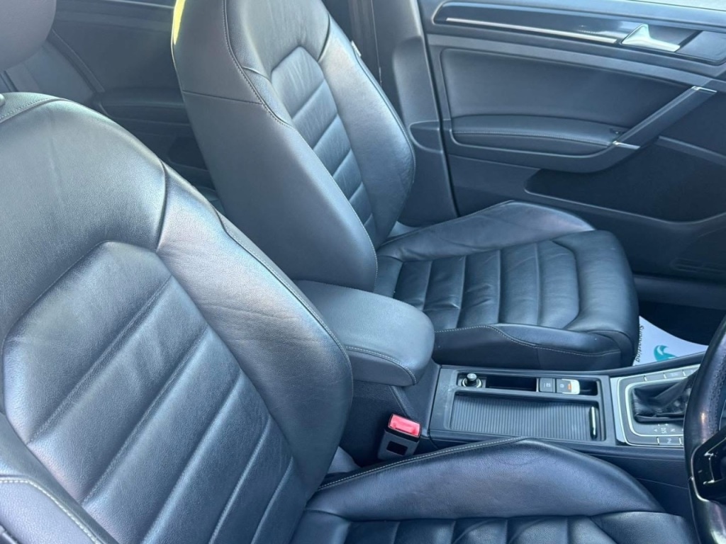 Used Volkswagen Golf 2013 for sale - 76132028: Photo 13