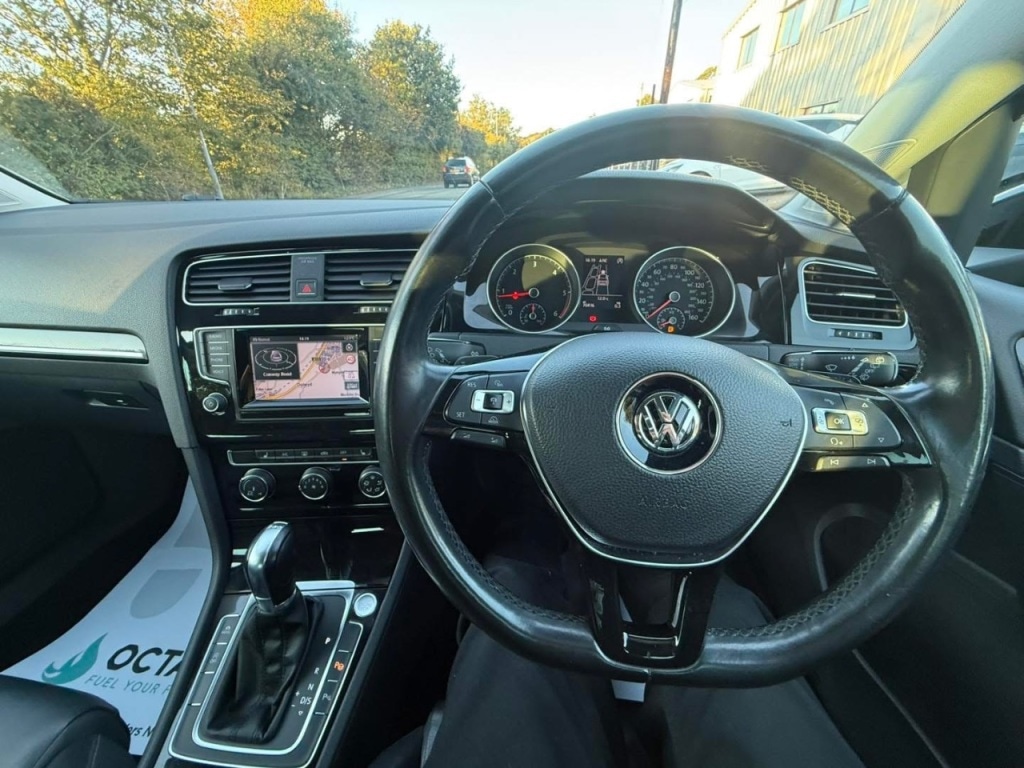 Used Volkswagen Golf 2013 for sale - 76132028: Photo 25