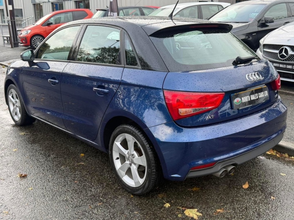 Used Audi A1 2015 for sale - 76379010: Photo 2