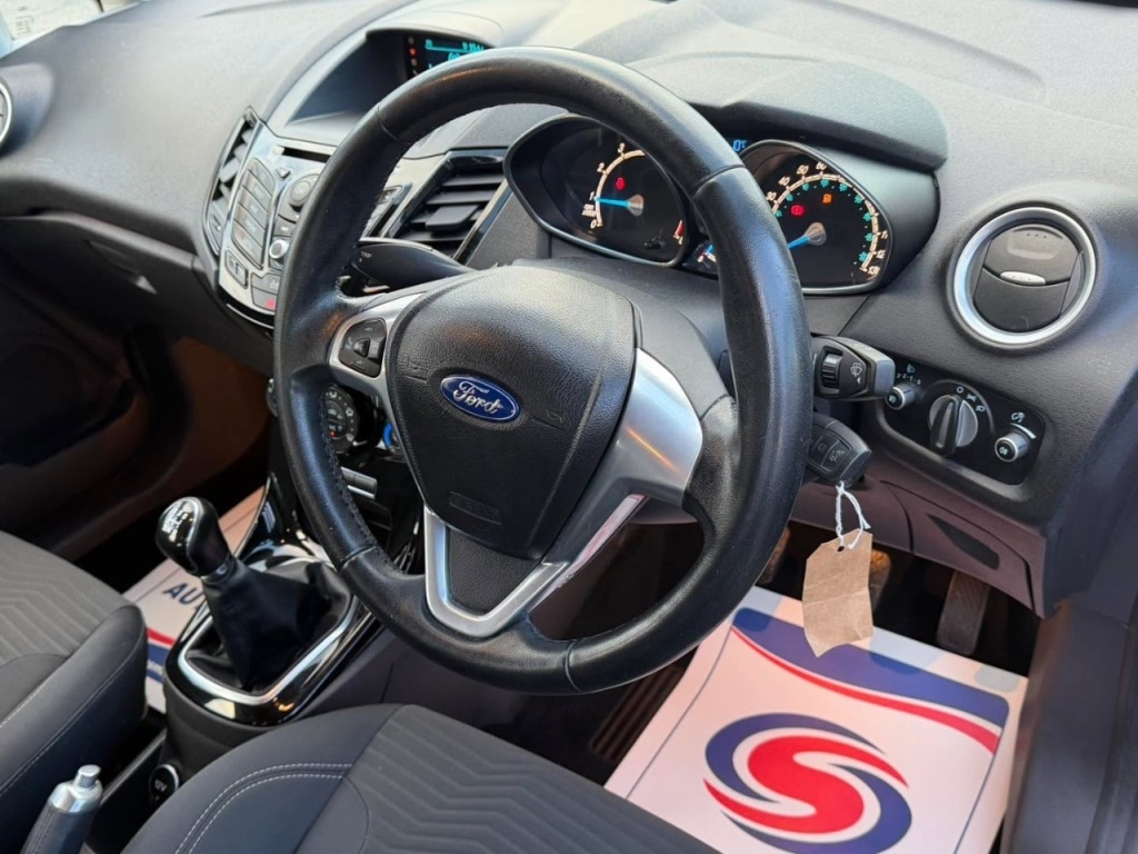 Used Ford Fiesta 2013 for sale - 77306894: Photo 12