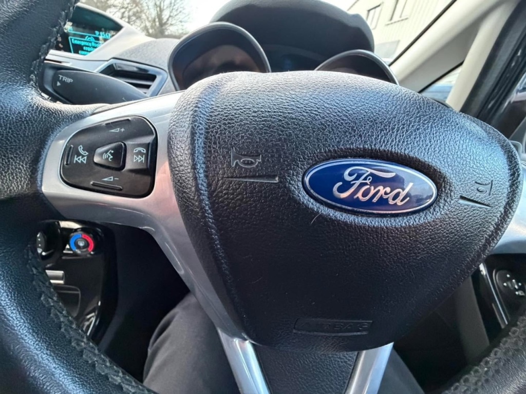 Used Ford Fiesta 2013 for sale - 77306894: Photo 23