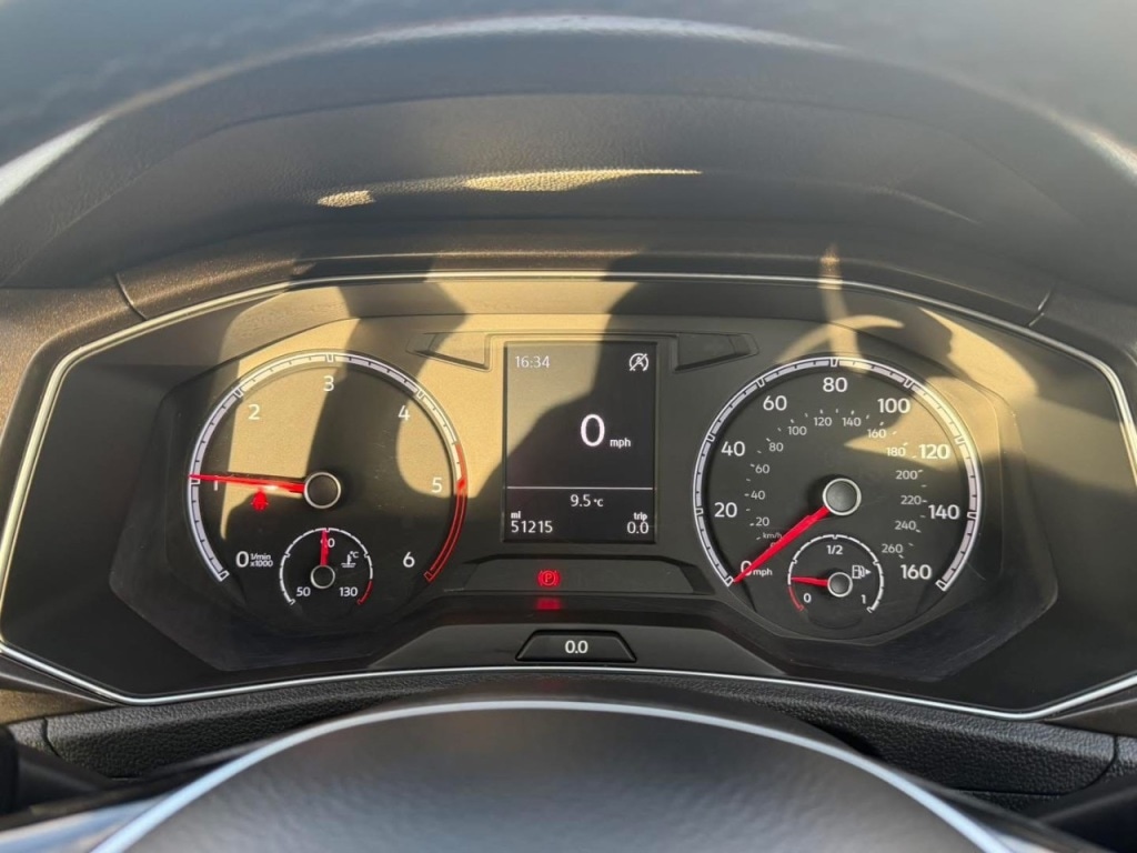 Used Volkswagen T-Roc 2019 for sale - 77743107: Photo 16