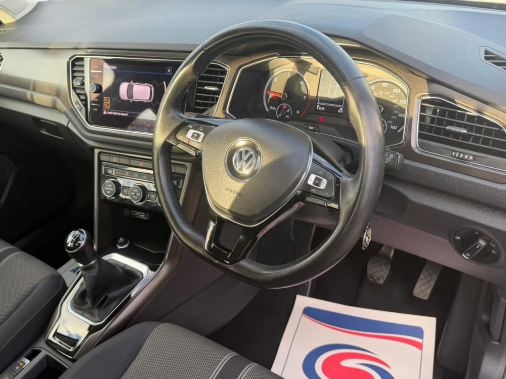 Used Volkswagen T-Roc 2019 for sale - 77743107: Photo 18