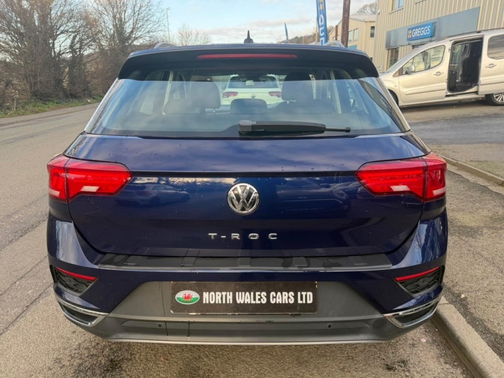 Used Volkswagen T-Roc 2019 for sale - 77743107: Photo 9