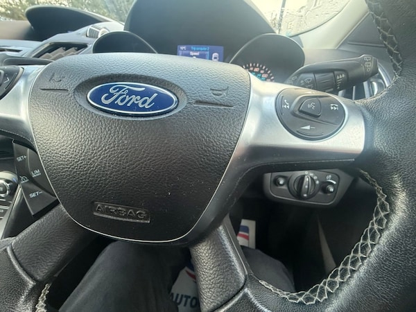 Used Ford Kuga 2015 for sale - 76184907: Photo 21