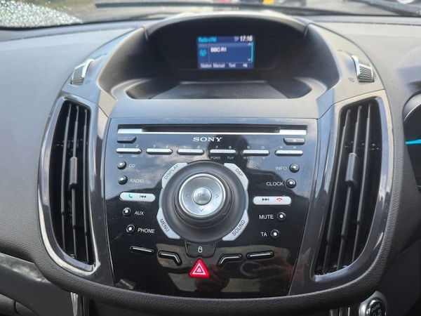 Used Ford Kuga 2015 for sale - 76184907: Photo 23