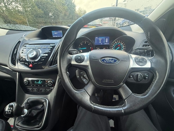 Used Ford Kuga 2015 for sale - 76184907: Photo 28