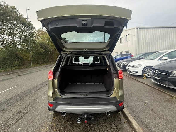 Used Ford Kuga 2015 for sale - 76184907: Photo 9