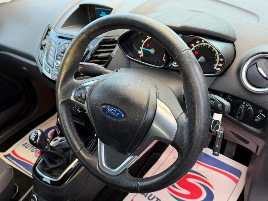 Used Ford Fiesta 2014 for sale - 77306922: Photo 11
