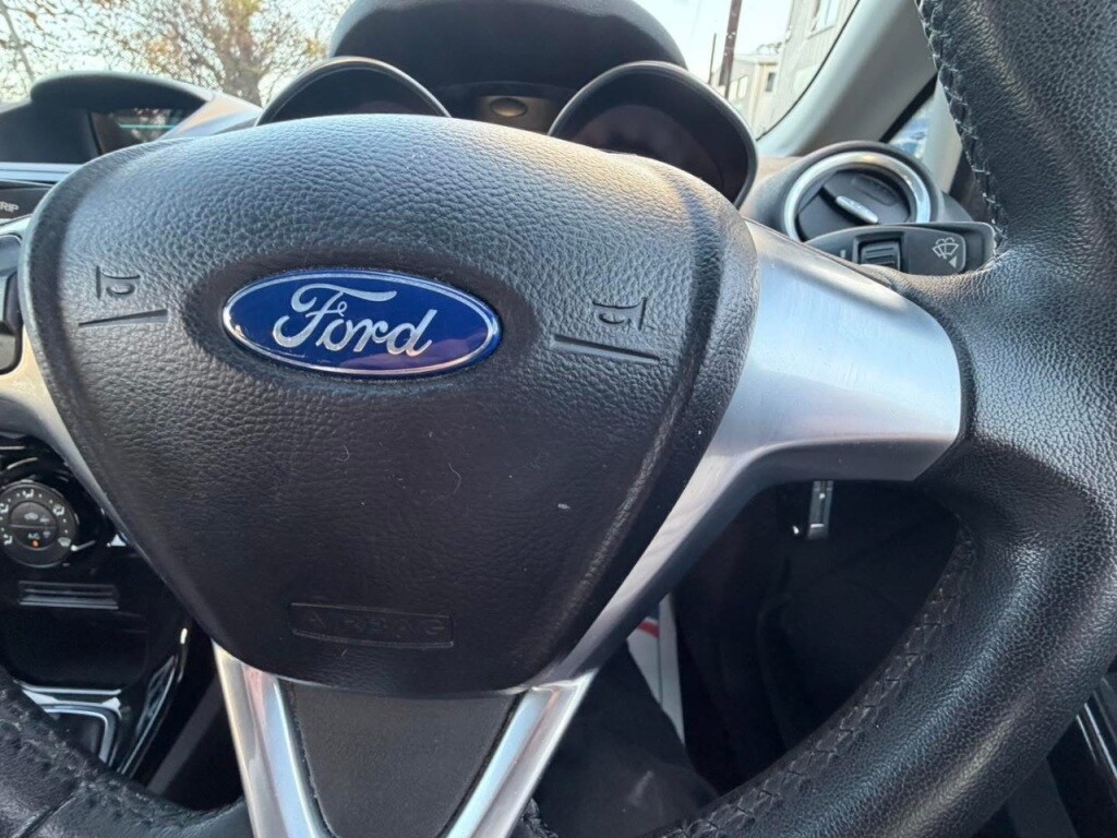Used Ford Fiesta 2014 for sale - 77306922: Photo 22