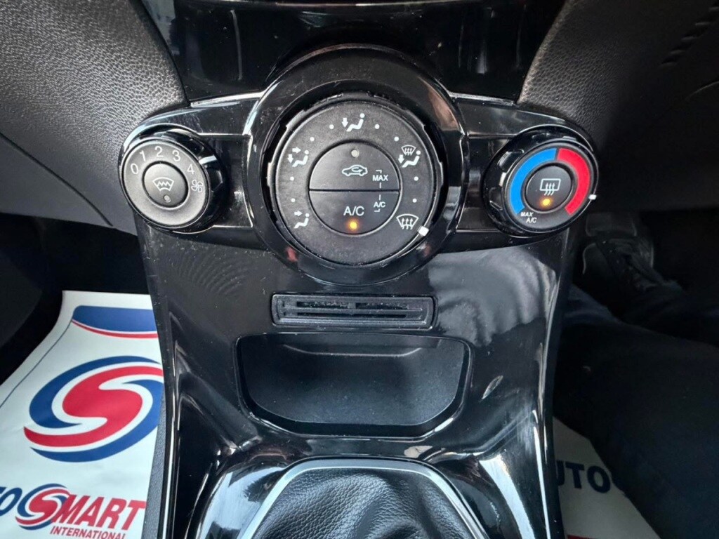 Used Ford Fiesta 2014 for sale - 77306922: Photo 28