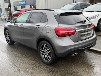 Used Mercedes-Benz GLA 2018 for sale - 77635419: Photo