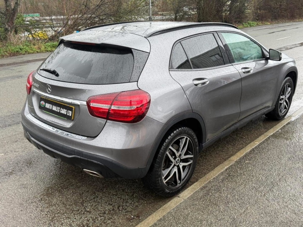 Used Mercedes-Benz GLA 2018 for sale - 77635419: Photo 5