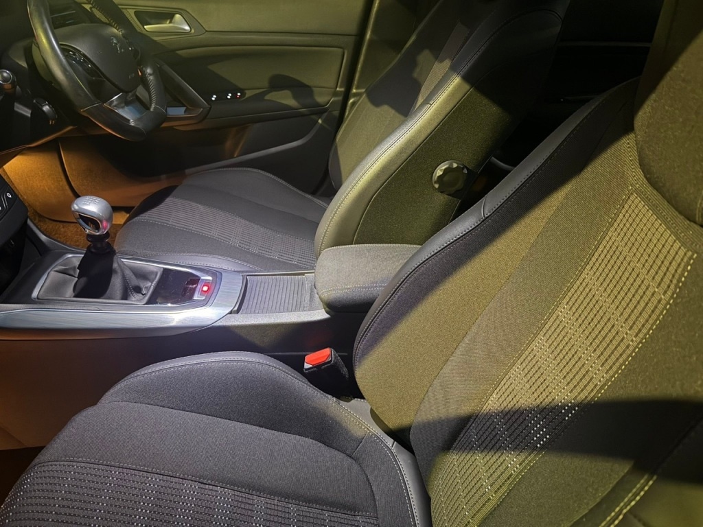 Used Peugeot 308 2018 for sale - 76541673: Photo 14