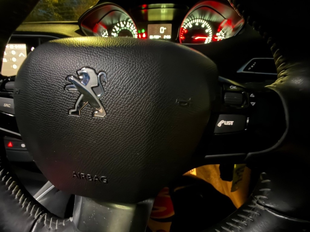 Used Peugeot 308 2018 for sale - 76541673: Photo 19