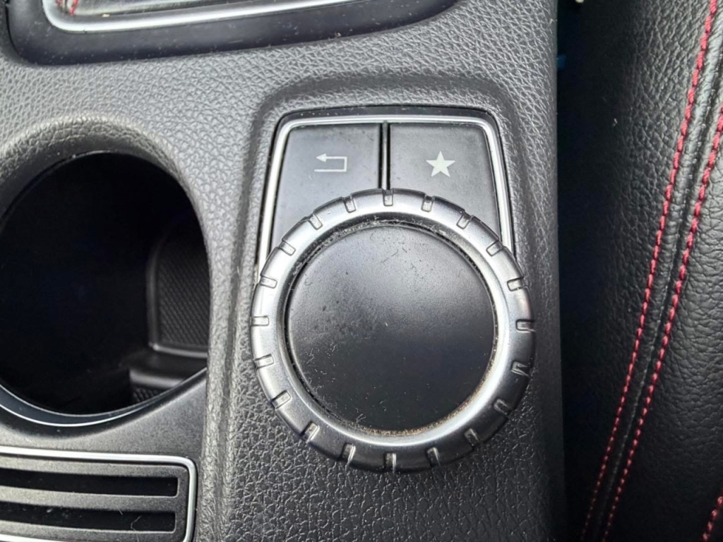 Used Mercedes-Benz A-Class 2015 for sale - 76662914: Photo 29