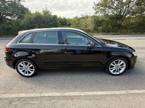 Used Audi A3 2014 for sale - 76312261: Photo 6
