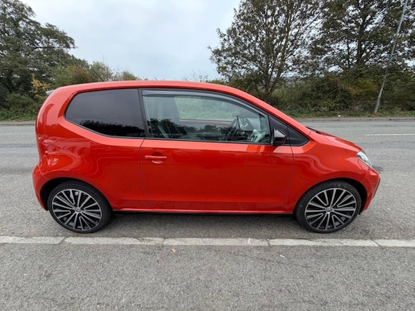 Used Volkswagen up! 2017 for sale - 76299180: Photo 6