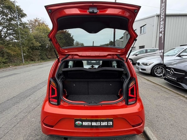 Used Volkswagen up! 2017 for sale - 76299180: Photo 9
