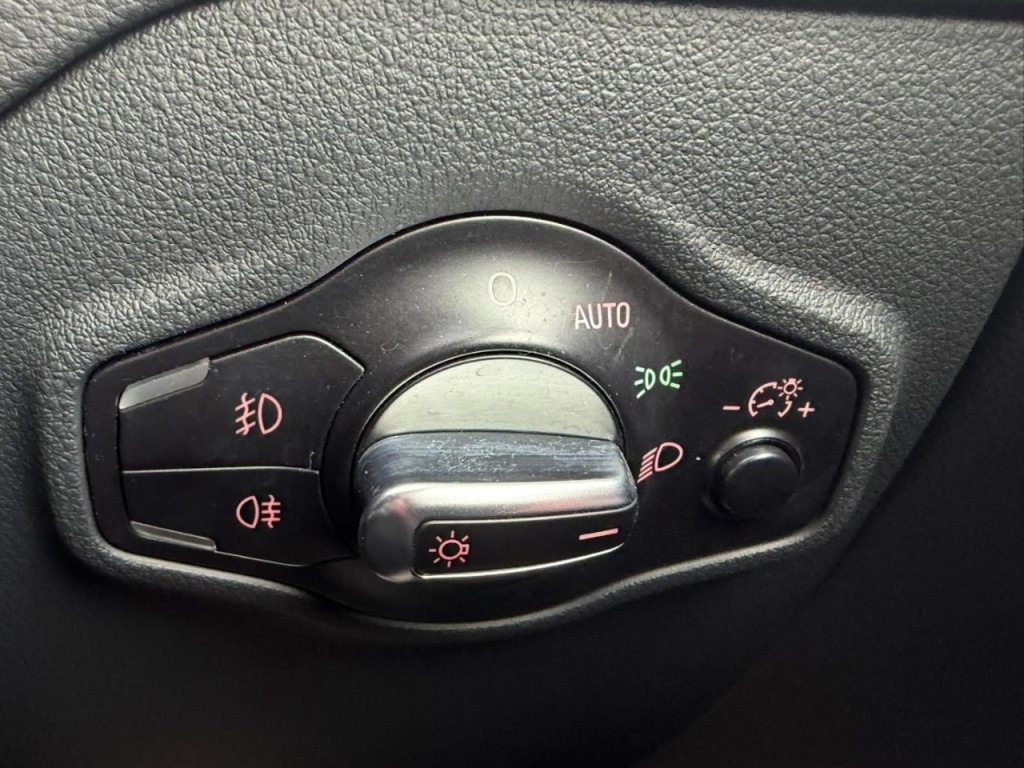 Used Audi Q5 2015 for sale - 77779533: Photo 34