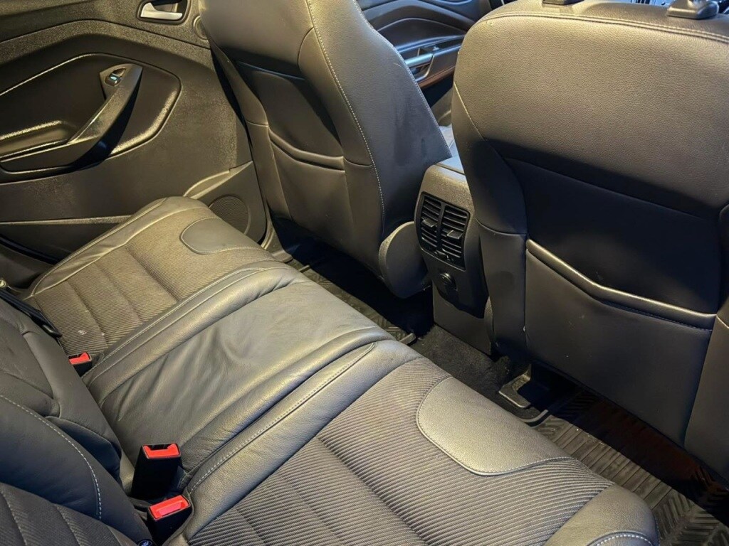 Used Ford Kuga 2013 for sale - 76490477: Photo 18