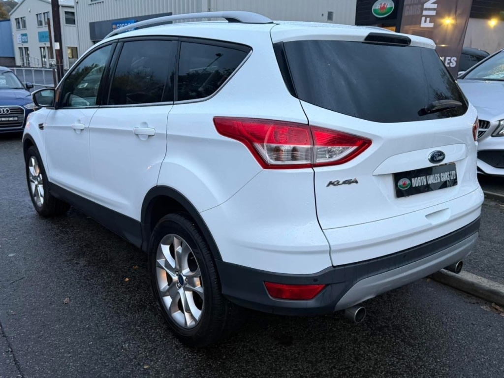 Used Ford Kuga 2013 for sale - 76490477: Photo 2