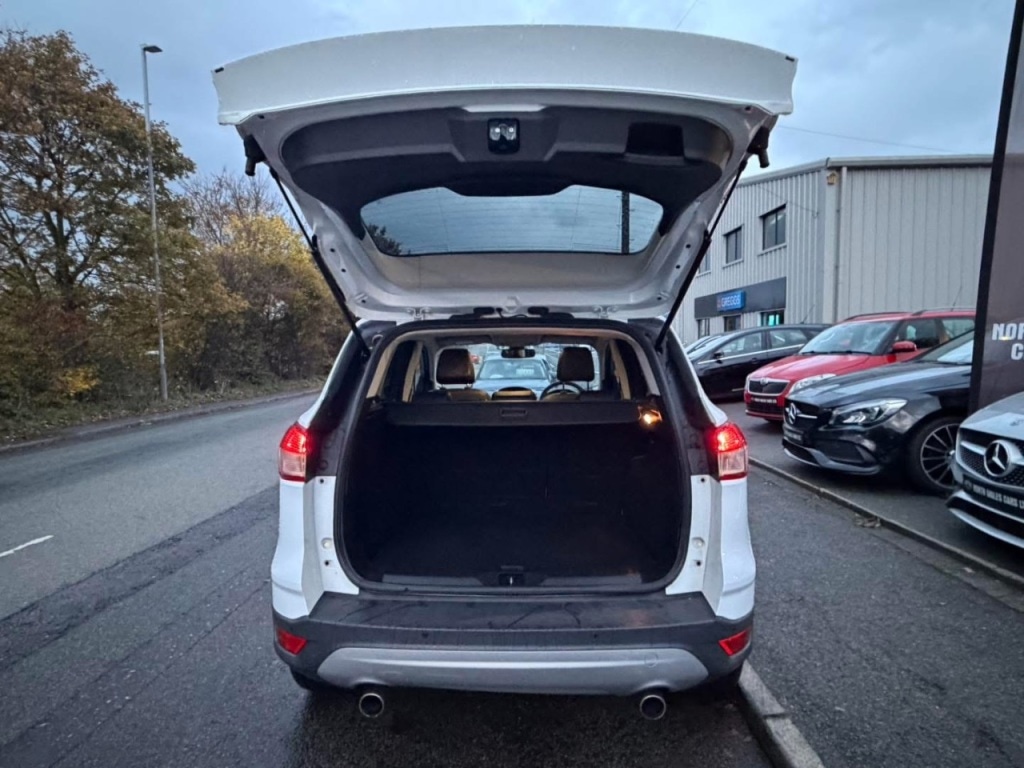 Used Ford Kuga 2013 for sale - 76490477: Photo 9