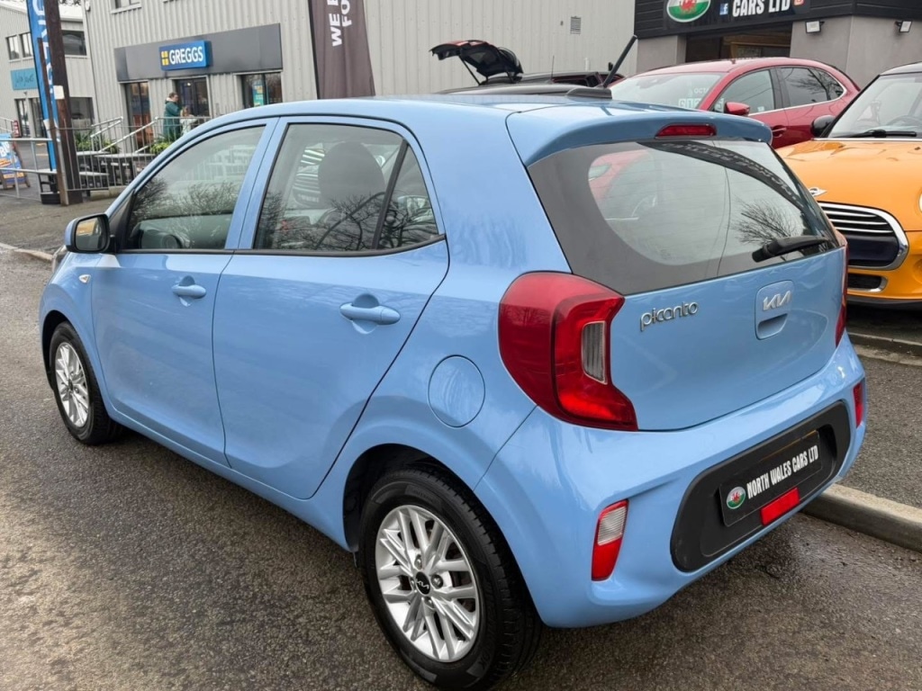 Used Kia Picanto 2022 for sale - 77616572: Photo 3