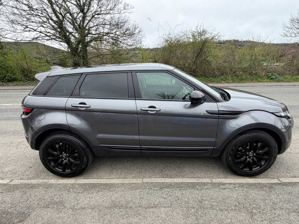 Used Land Rover Range Rover Evoque 2017 for sale - 78121738: Photo 6