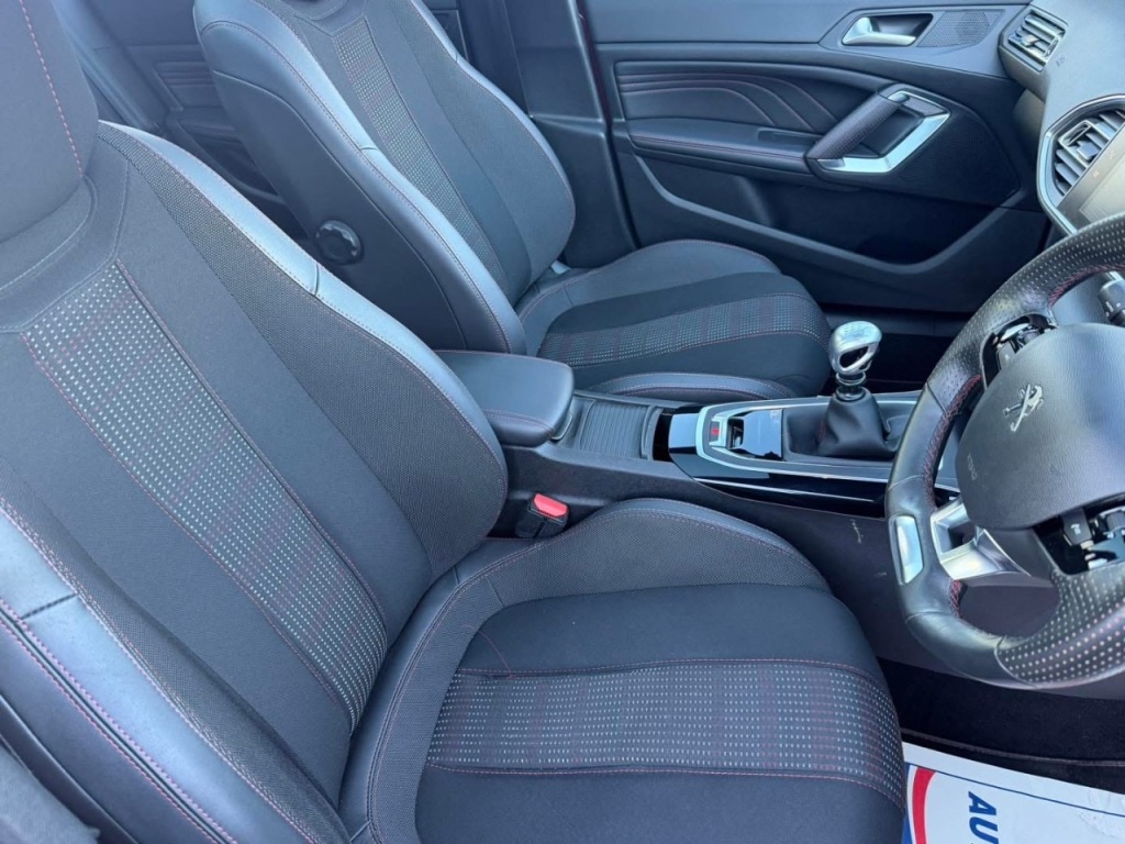 Used Peugeot 308 2018 for sale - 77350369: Photo 14