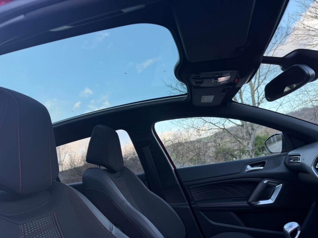 Used Peugeot 308 2018 for sale - 77350369: Photo 30