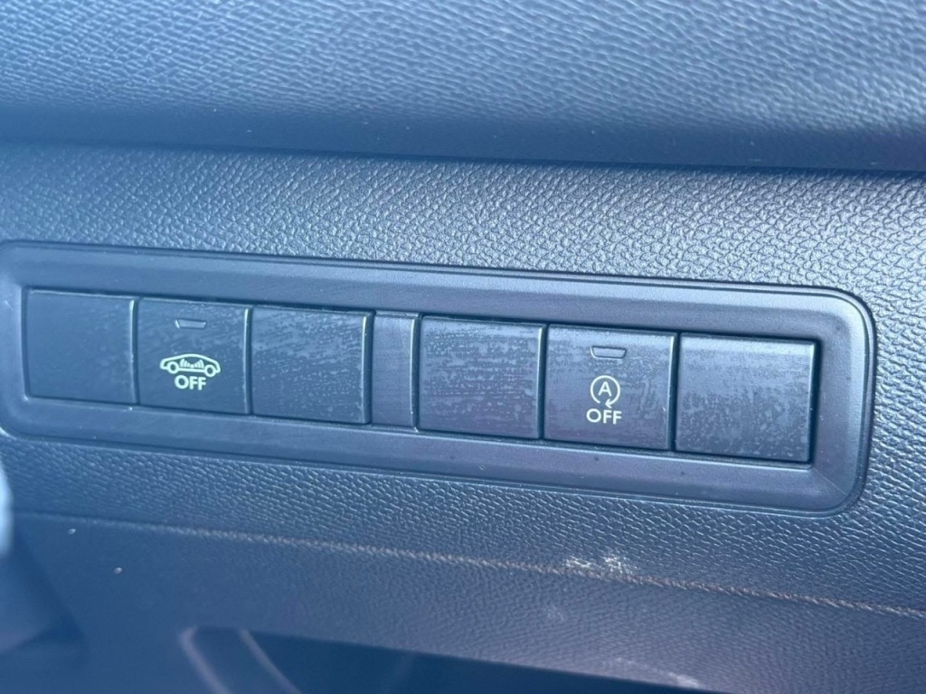 Used Peugeot 308 2018 for sale - 77350369: Photo 32