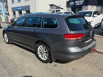 Used Volkswagen Passat 2016 for sale - 79307642: Photo
