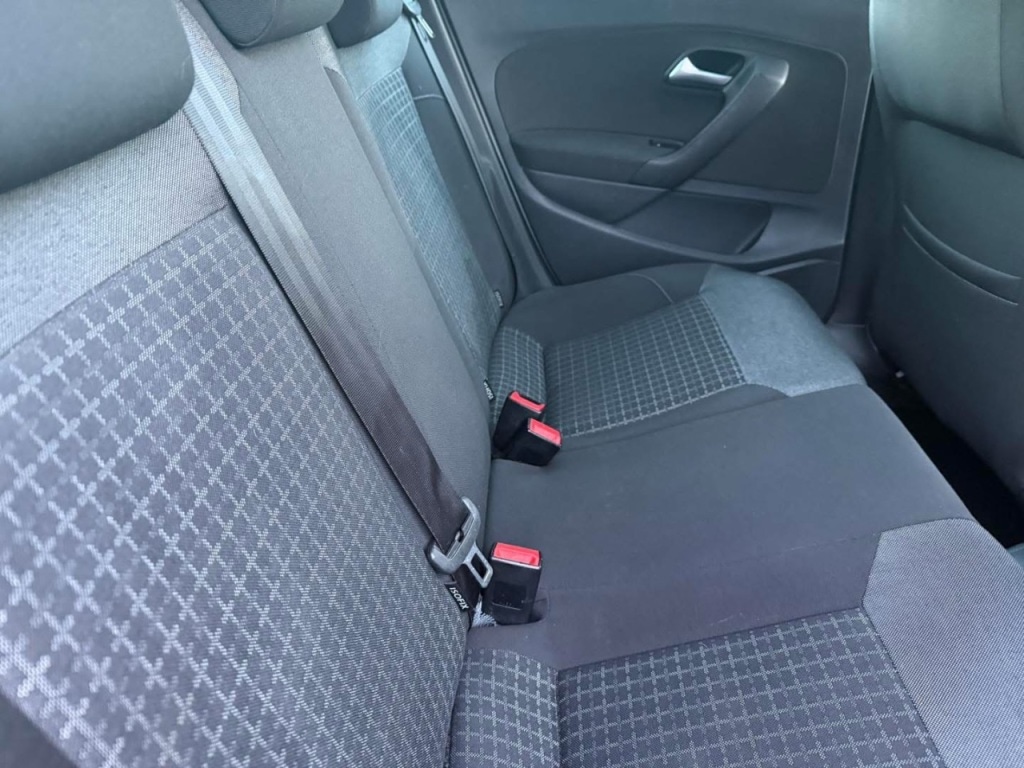 Used Volkswagen Polo 2016 for sale - 76412302: Photo 16