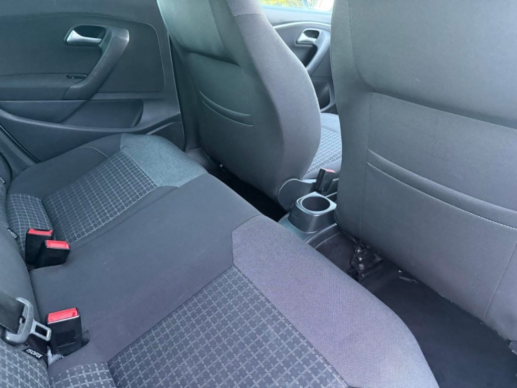 Used Volkswagen Polo 2016 for sale - 76412302: Photo 17