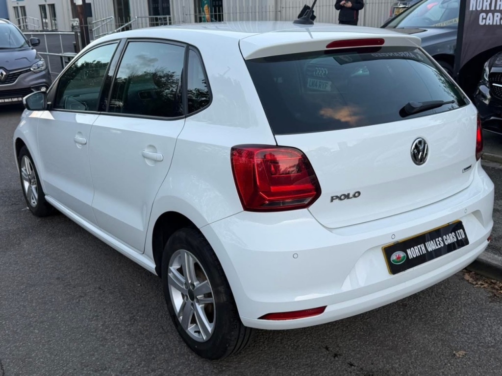Used Volkswagen Polo 2016 for sale - 76412302: Photo 2