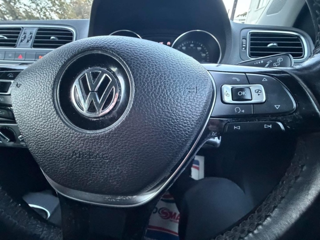 Used Volkswagen Polo 2016 for sale - 76412302: Photo 20