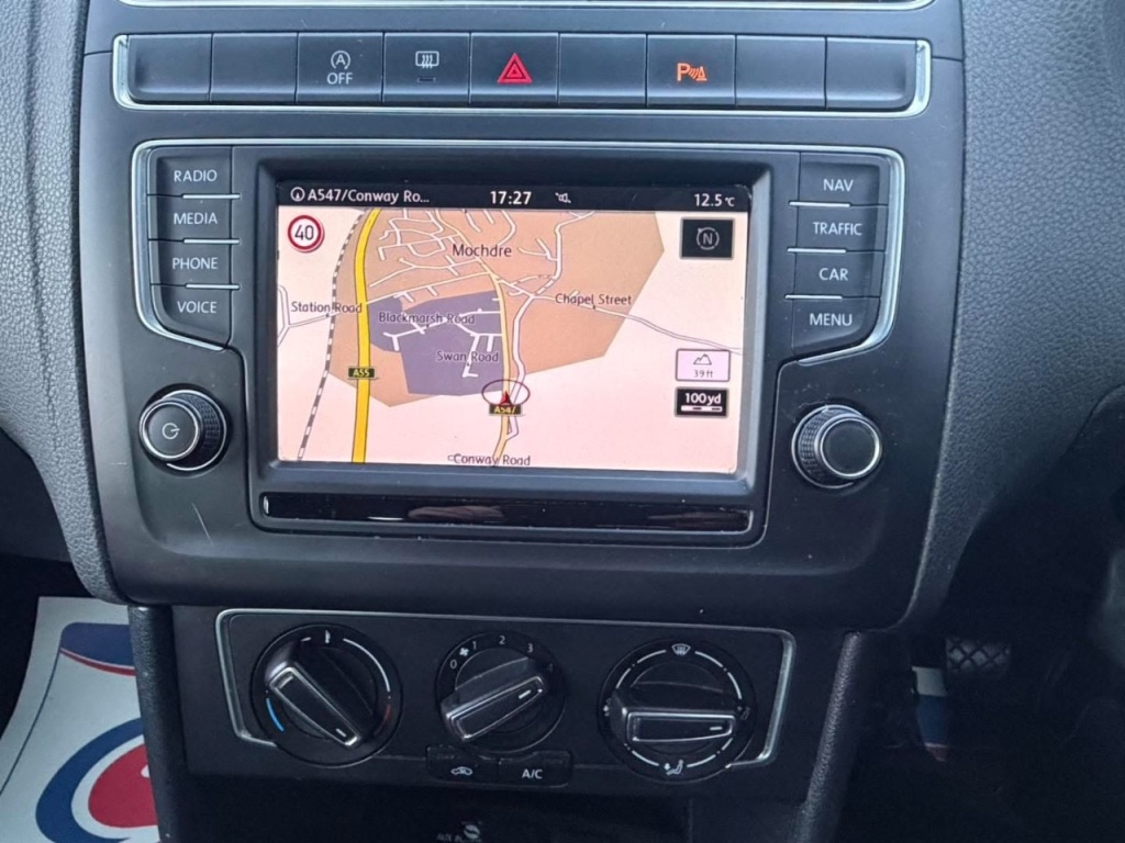 Used Volkswagen Polo 2016 for sale - 76412302: Photo 24