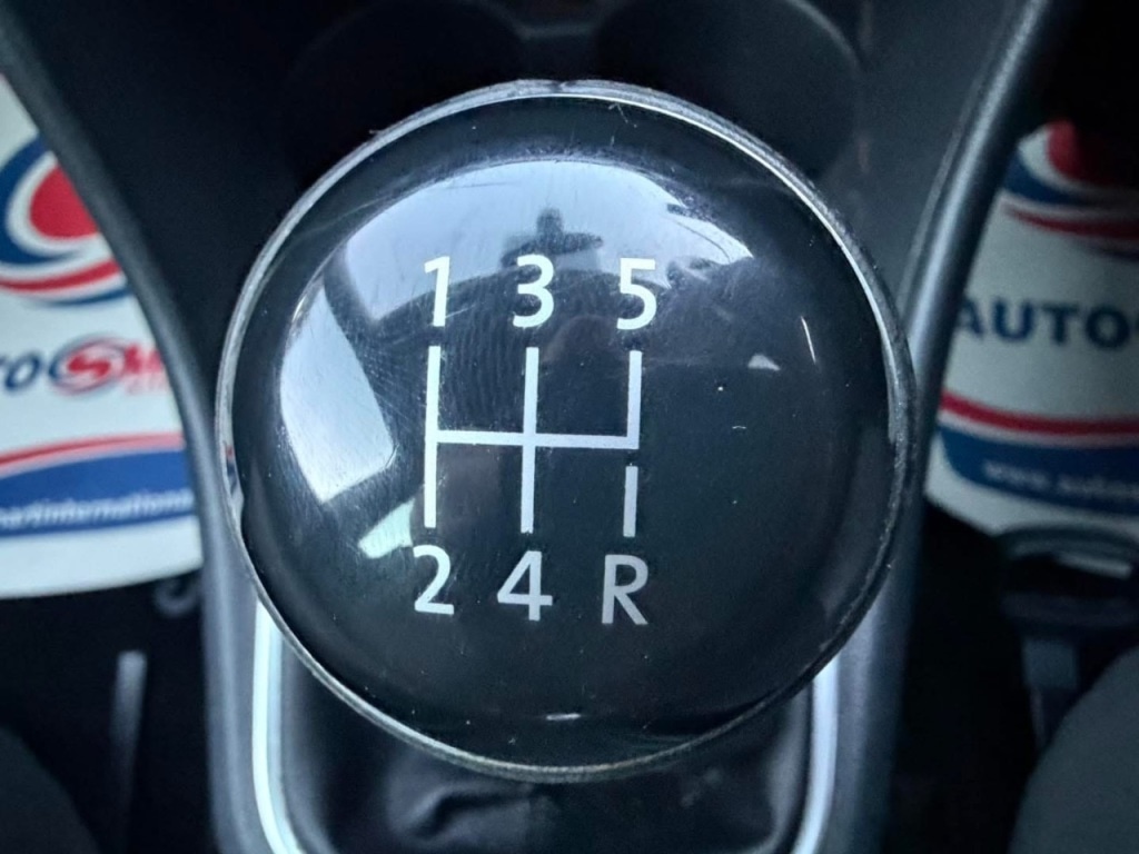 Used Volkswagen Polo 2016 for sale - 76412302: Photo 26