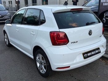 Used Volkswagen Polo 2016 for sale - 76412302: Photo