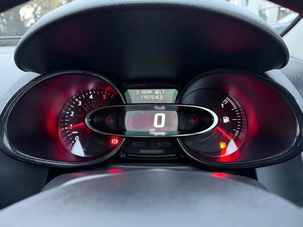 Used Renault Clio 2023 for sale - 77306892: Photo 23