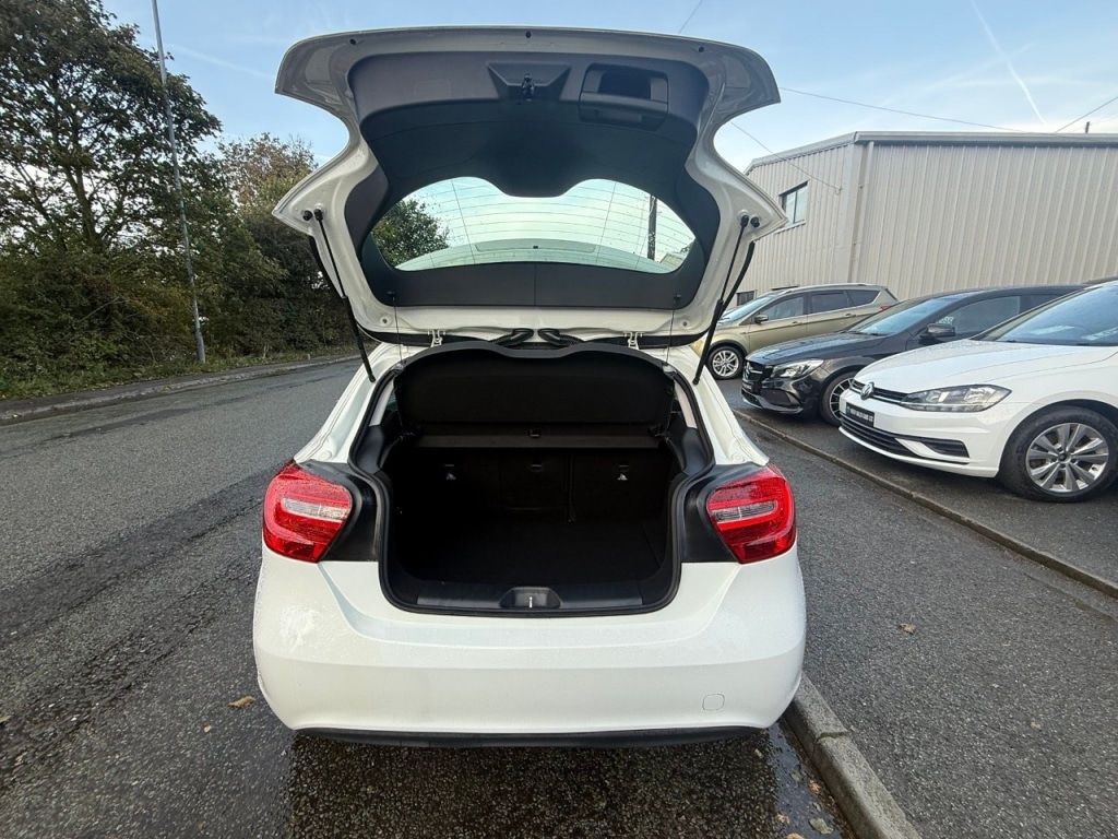 Used Mercedes-Benz A-Class 2014 for sale - 76177147: Photo 10