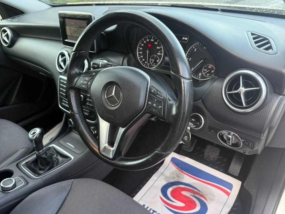 Used Mercedes-Benz A-Class 2014 for sale - 76177147: Photo 11