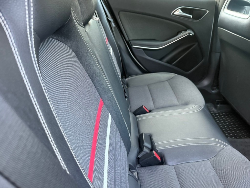 Used Mercedes-Benz A-Class 2014 for sale - 76177147: Photo 17