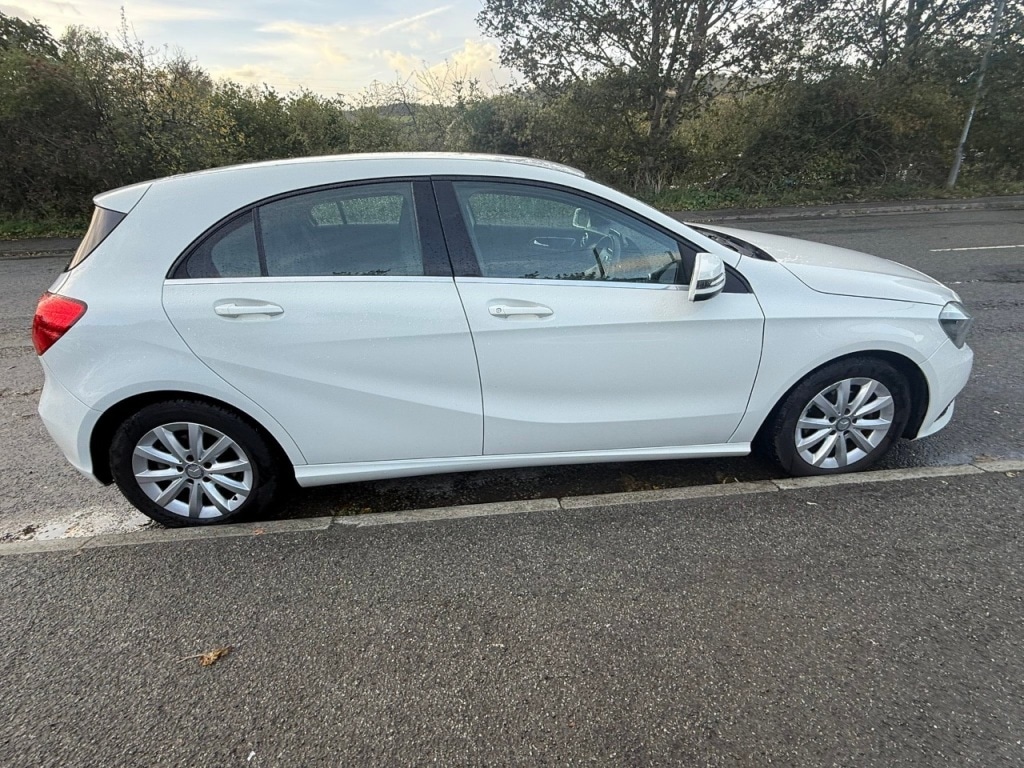 Used Mercedes-Benz A-Class 2014 for sale - 76177147: Photo 6