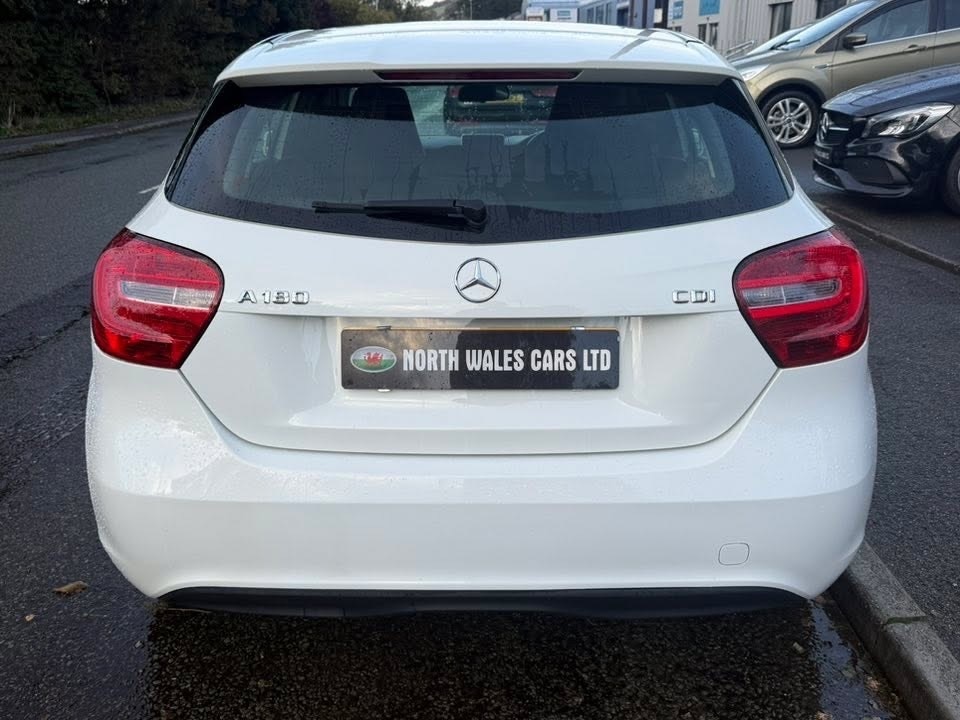 Used Mercedes-Benz A-Class 2014 for sale - 76177147: Photo 8