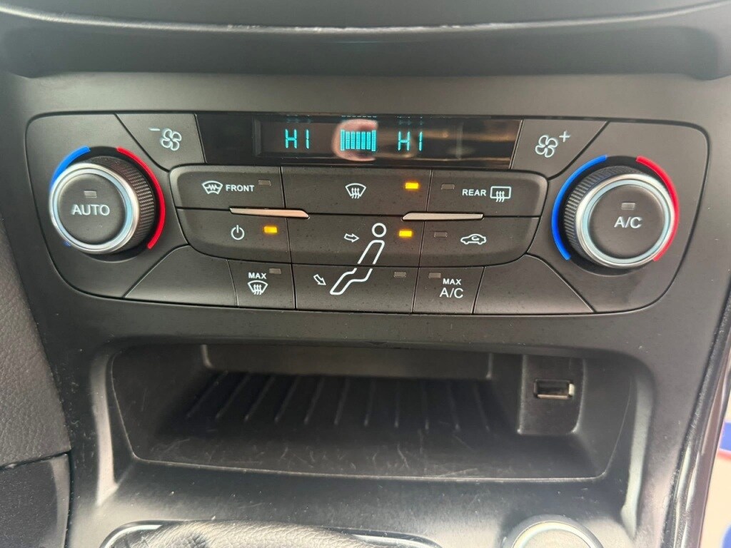 Used Ford Focus 2016 for sale - 76131961: Photo 26