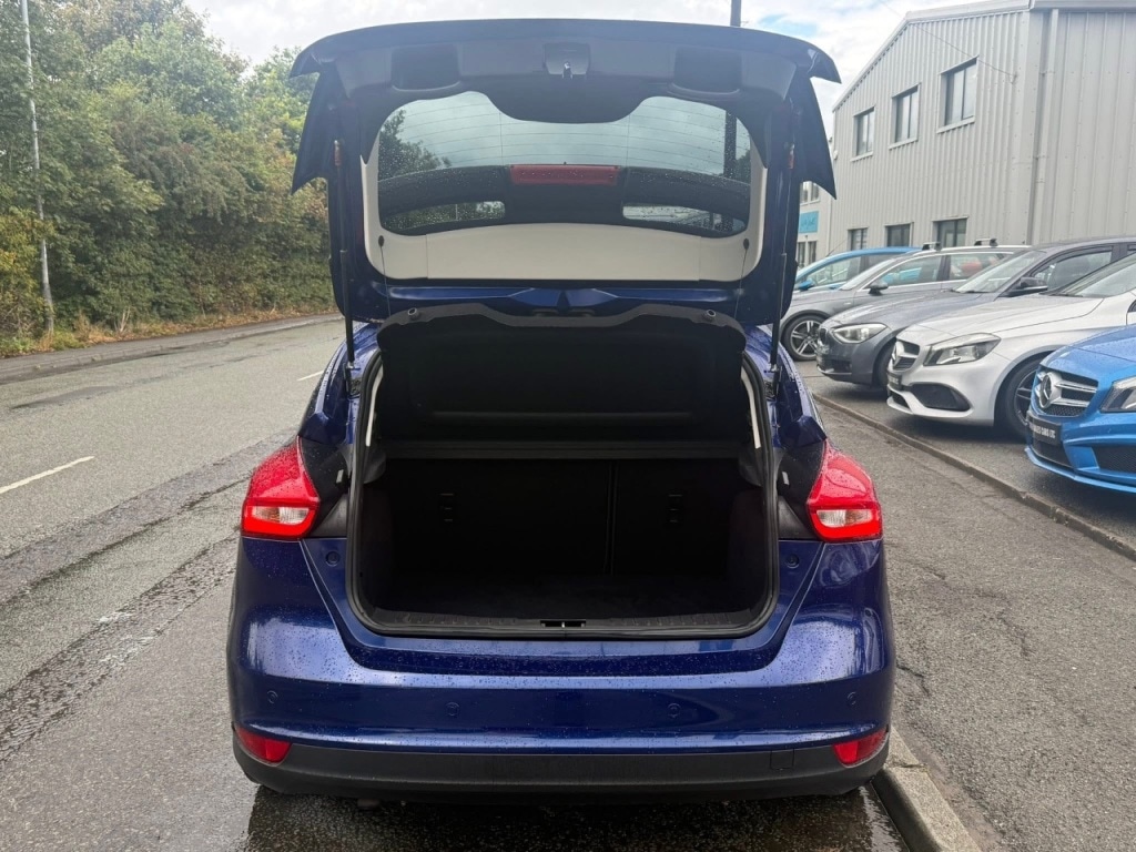 Used Ford Focus 2016 for sale - 76131961: Photo 9