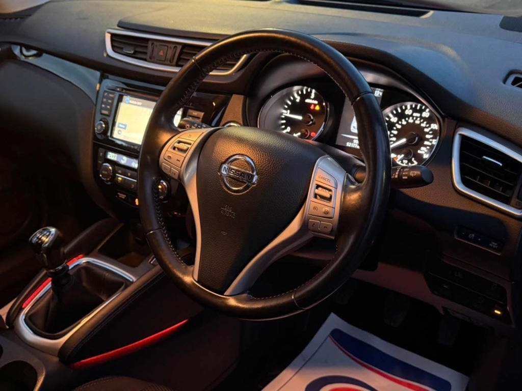 Used Nissan Qashqai 2015 for sale - 76436453: Photo 11