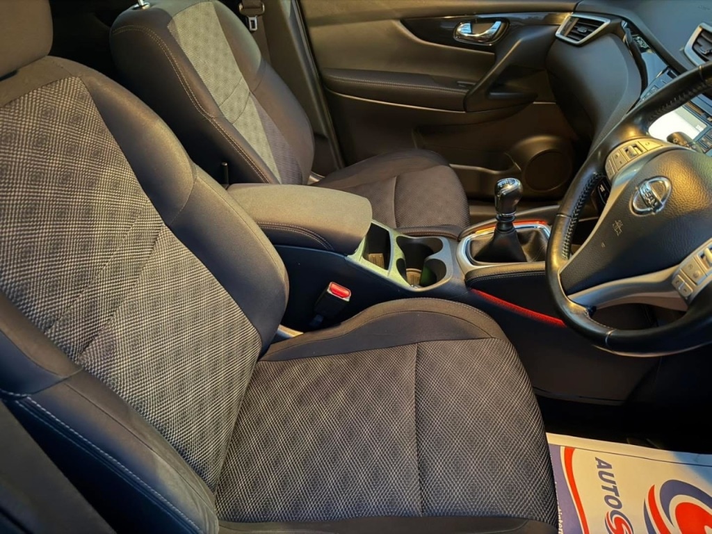 Used Nissan Qashqai 2015 for sale - 76436453: Photo 13